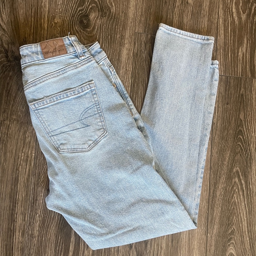 American Eagle Outfitters Strigid Light Blue Jeans